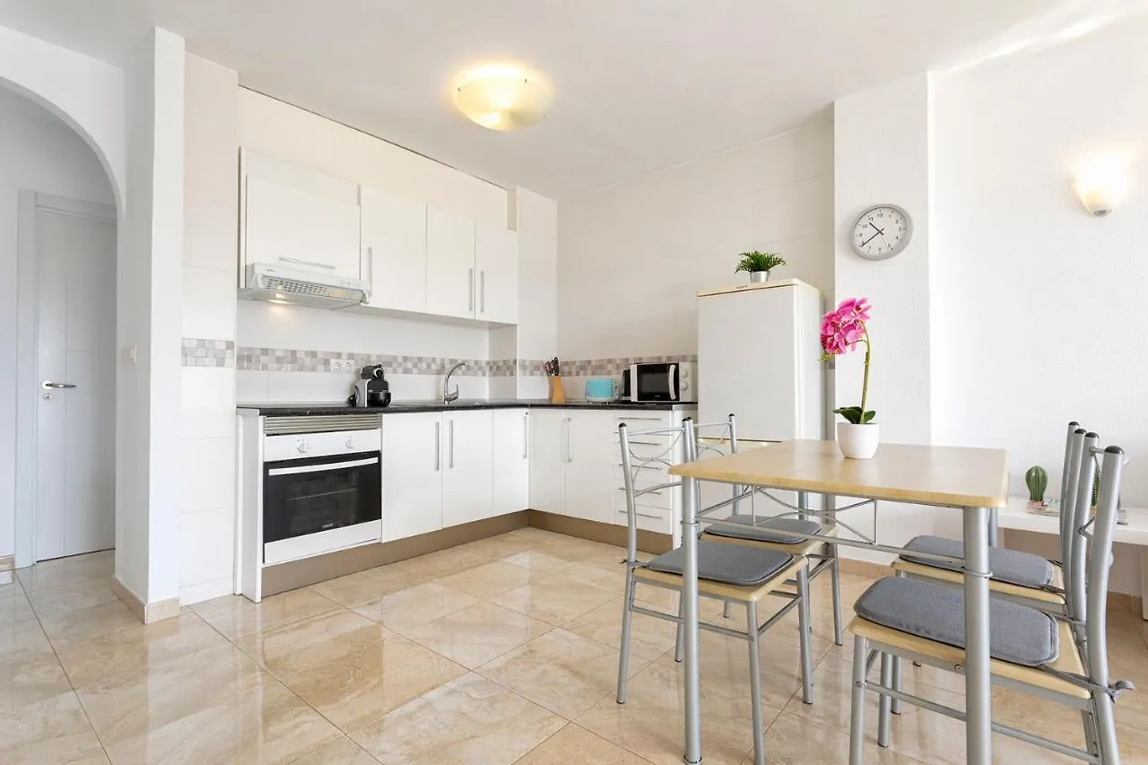 Atico Frente Al Mar - Vistas, Piscina, Terrazas, Parking! Apartment Benalmadena 0*,  Spain